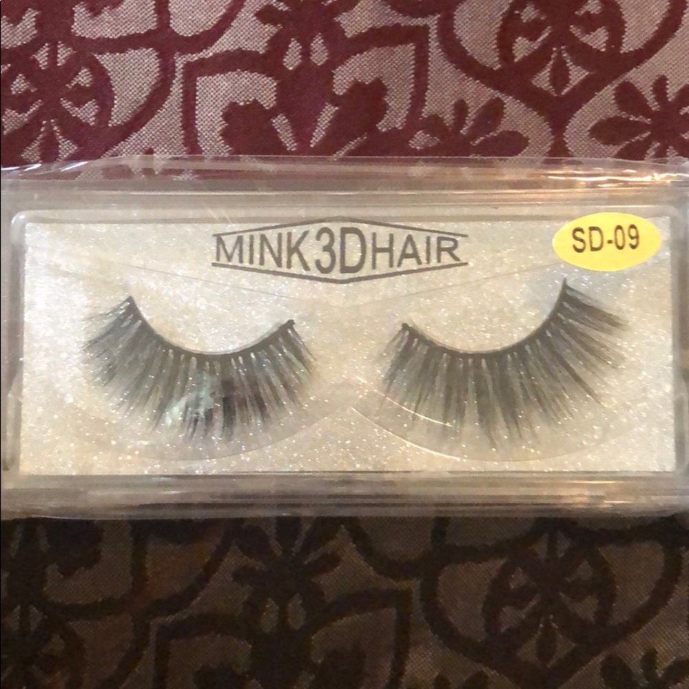Eyelashes